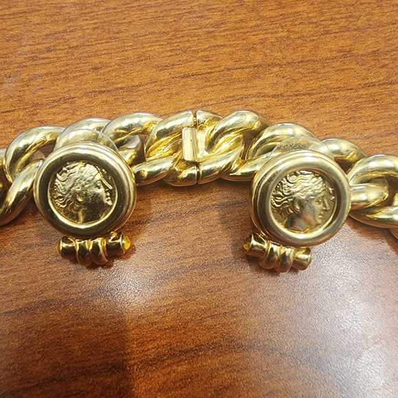 Ciner For MMA Roman Coin Jewelry Set - Picture 3 of 5